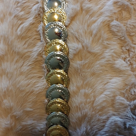 Funky Medallion/Coin Look Vintage Belt - Picture 2 of 11